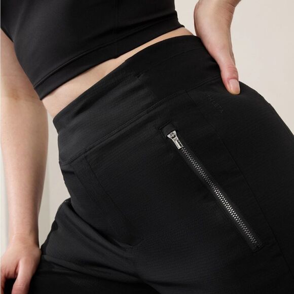 Athleta Trekkie North Joggers Black - Picture 2 of 12